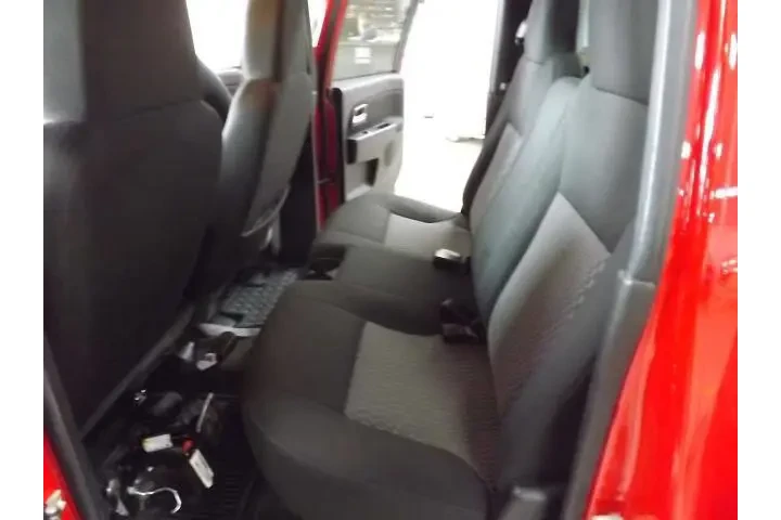 $11985 : Chevrolet Colorado 2011 4x4 image 9