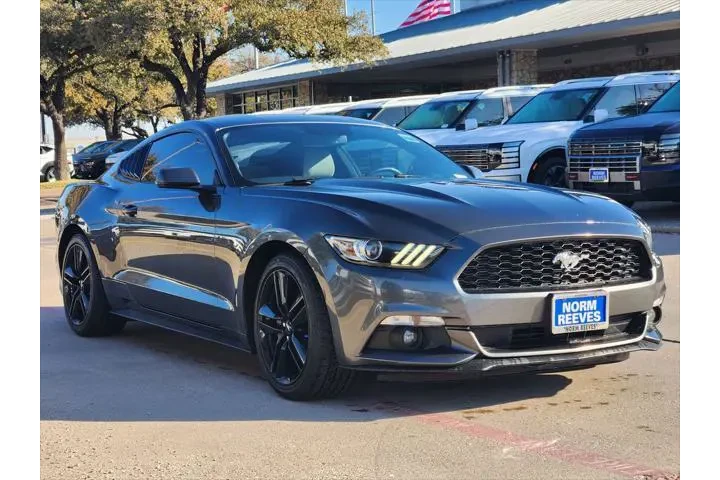 $15800 : Ford Mustang 2015 EcoBoost 2 image 3