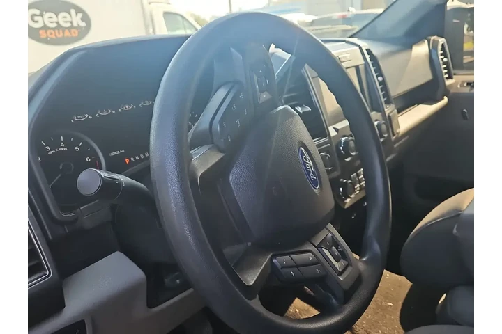 $28000 : Ford F-150 2020 4x4 XL 4dr S image 2