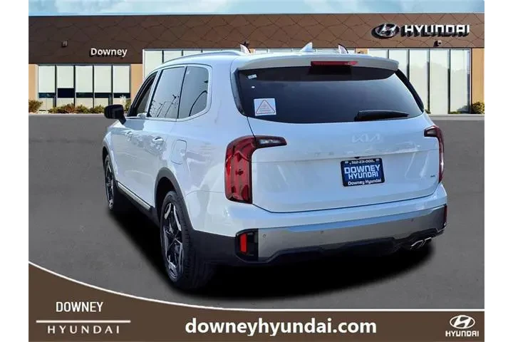 $33777 : Kia Telluride 2025 AWD S 4dr image 6