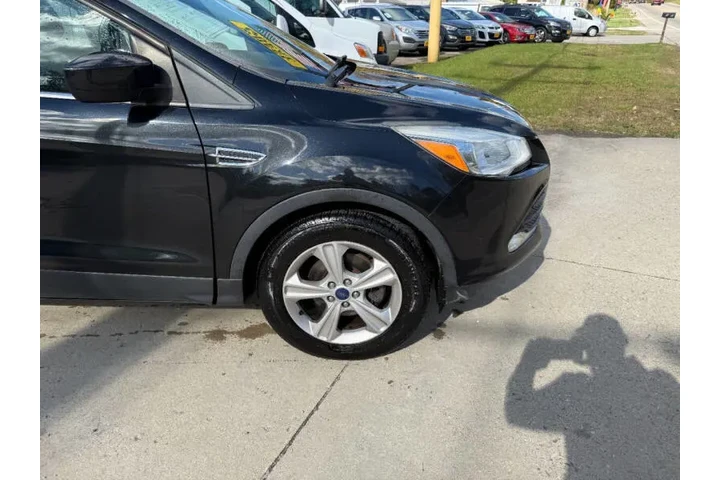 $5995 : 2015 Escape SE image 3