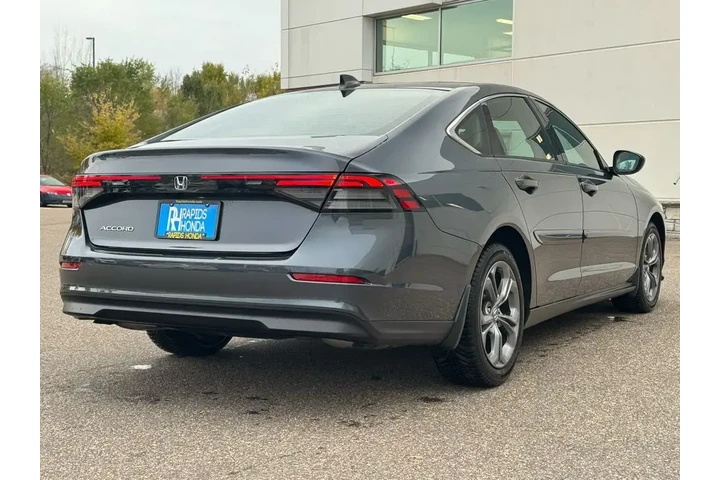 $20714 : Honda Accord 2023 EX 4dr Sed image 3