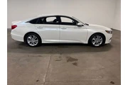 $22962 : Honda Accord 2020 LX 4dr Sed thumbnail