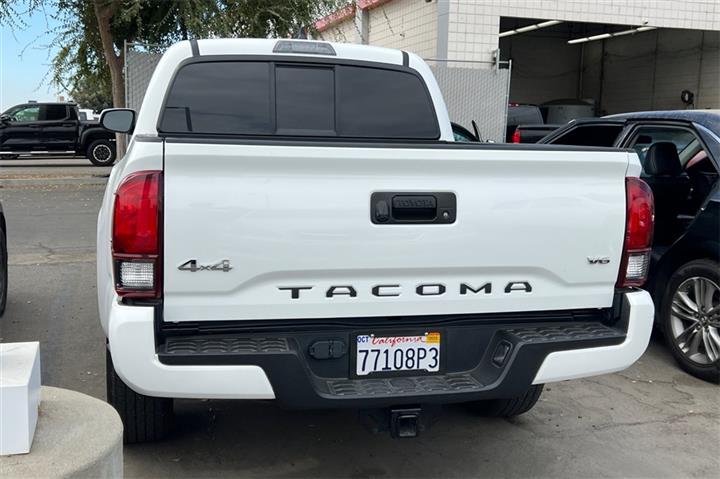 $36994 : Tacoma SR image 5