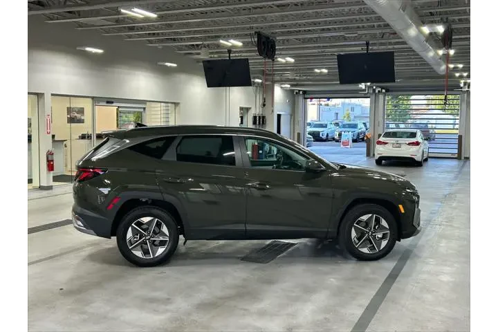 $27724 : Hyundai TUCSON 2025 AWD SEL image 10