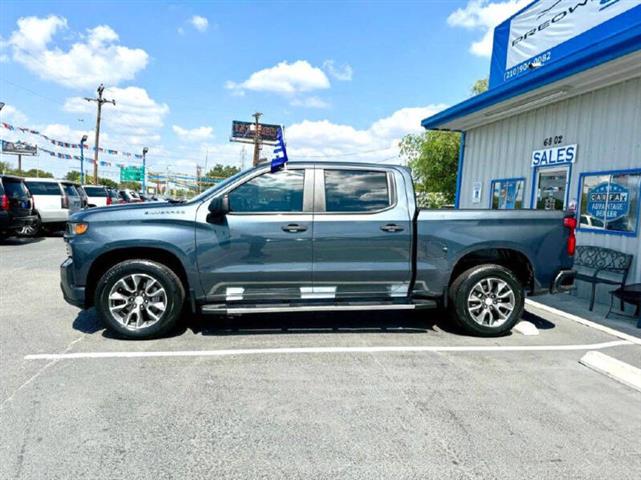 $24990 : 2020 Silverado 1500 Custom image 8