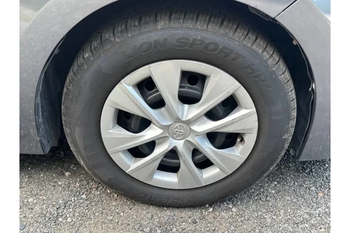 $11550 : 2016 Corolla L image 10
