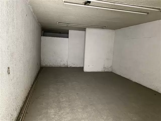 $8400000 : Edificio sobre Av. Vallarta image 3