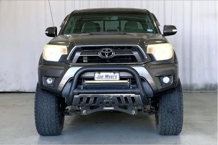 $17972 : Toyota Tacoma 2012 4x4 V6 4d image 3