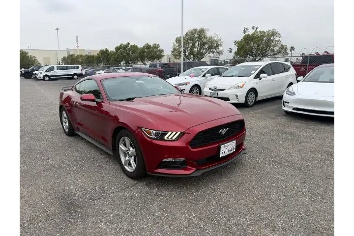 $19900 : Ford Mustang 2017 V6 2dr Fas image 2