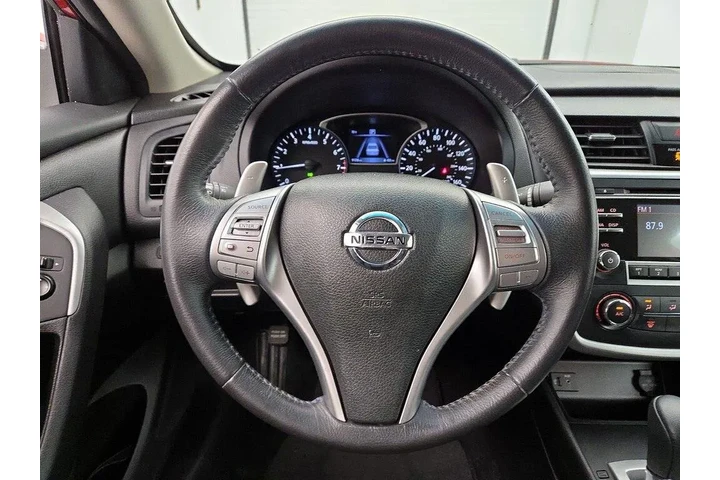$11998 : Nissan Altima 2016 2.5 SR 4d image 10