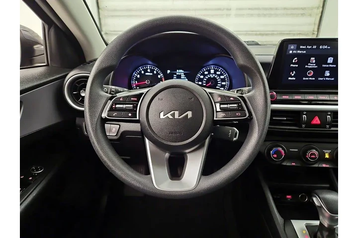 $18998 : Kia Forte 2023 LXS 4dr Sedan image 10