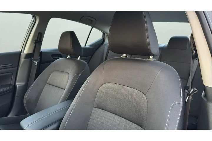 $20556 : Nissan Altima 2025 2.5 SV 4d image 10