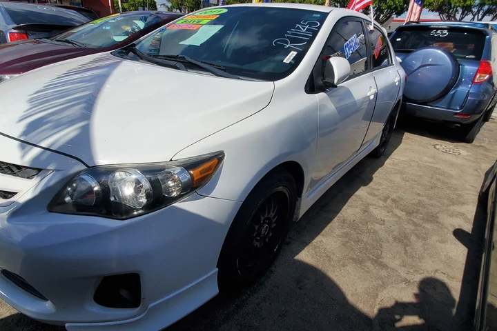 $1500 : COROLLA FOR SALE image 3