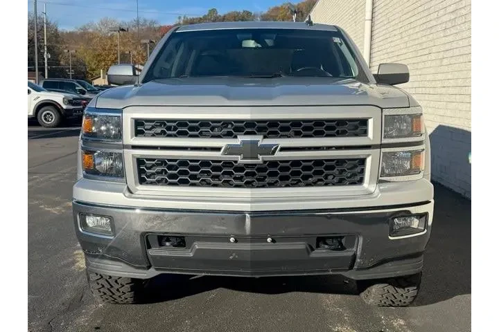 $17994 : Chevrolet Silverado 1500 201 image 3