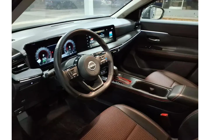 $24823 : Nissan Kicks 2025 AWD SR 4dr image 9