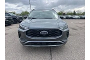 $21912 : Ford Escape 2023 AWD ST-Line thumbnail