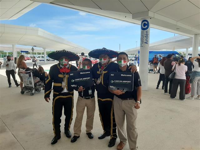 Cancun Airport Transportation image 4