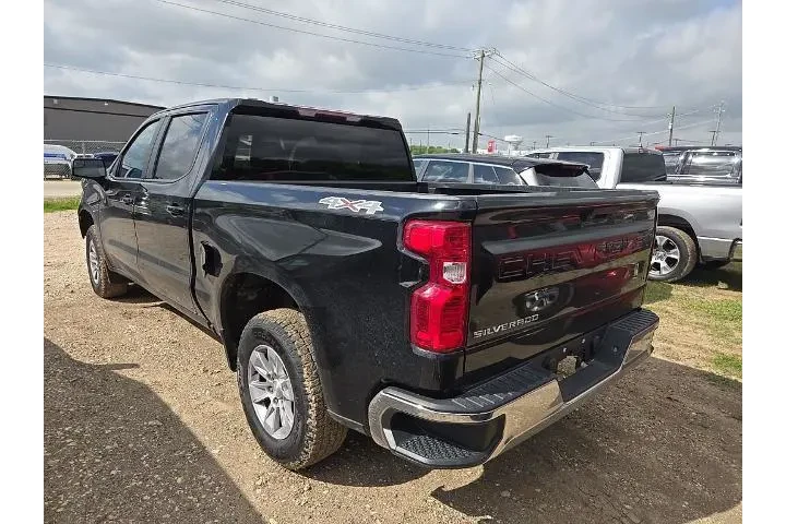 $26022 : Chevrolet Silverado 1500 201 image 2