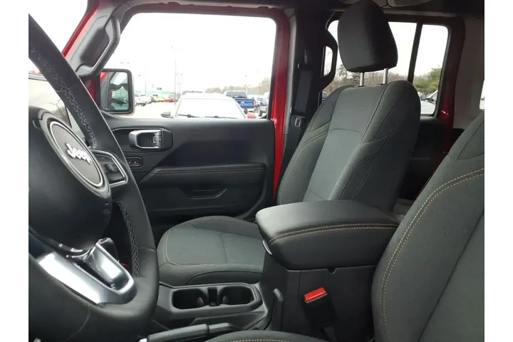 $34531 : Jeep Wrangler 2025 4x4 Backc image 6