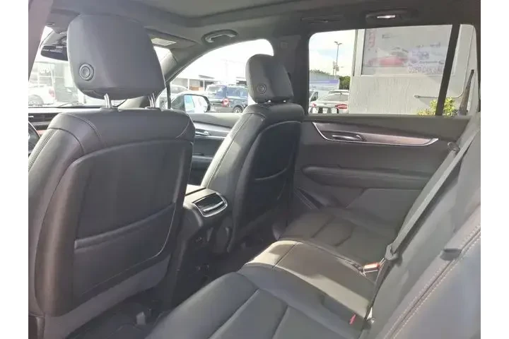 $29990 : Cadillac XT6 2023 Luxury 4dr image 5
