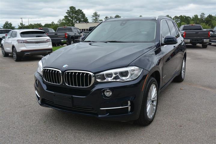 2016 BMW X5 sDrive35i image 2