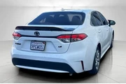 $15995 : Toyota Corolla 2021 LE 4dr S thumbnail