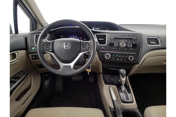 $16998 : Honda Civic 2014 LX 4dr Seda image 10