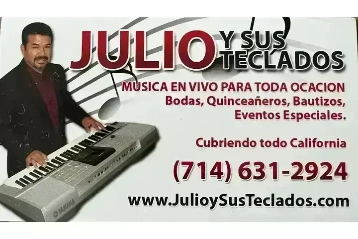 JULIO Y SUS TECLADOS $160/HORA image 2