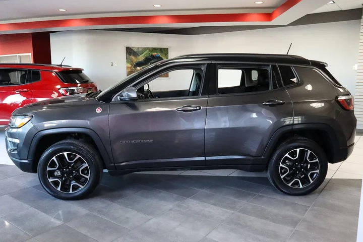$16488 : 2020 Compass Trailhawk 4x4 image 1