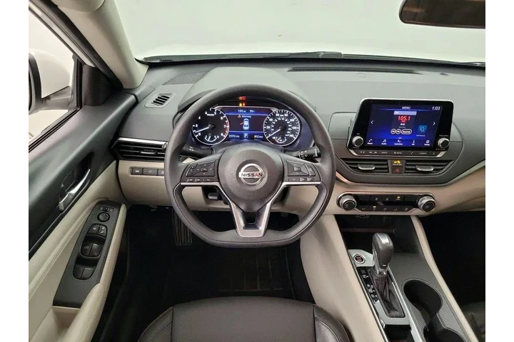 $18998 : Nissan Altima 2020 2.5 S 4dr image 10