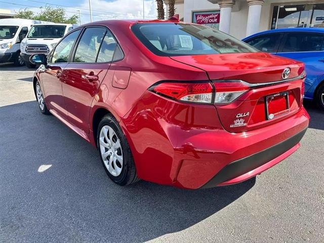 $19995 : Pre-Owned 2021 Corolla LE Sed image 8