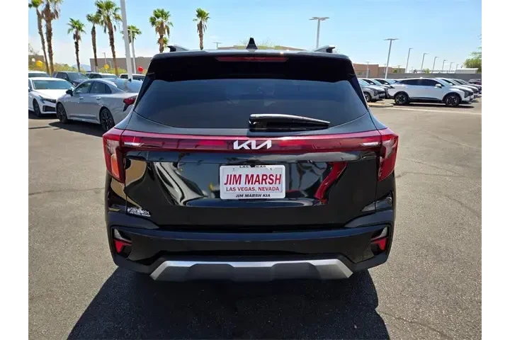 $21975 : Kia Seltos 2025 S 4dr SUV image 5
