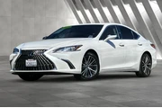 $30500 : Lexus ES 300h 2023 4dr Sedan thumbnail