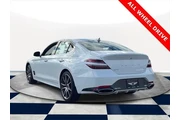 $35995 : Genesis G70 2025 2.5T Standa thumbnail
