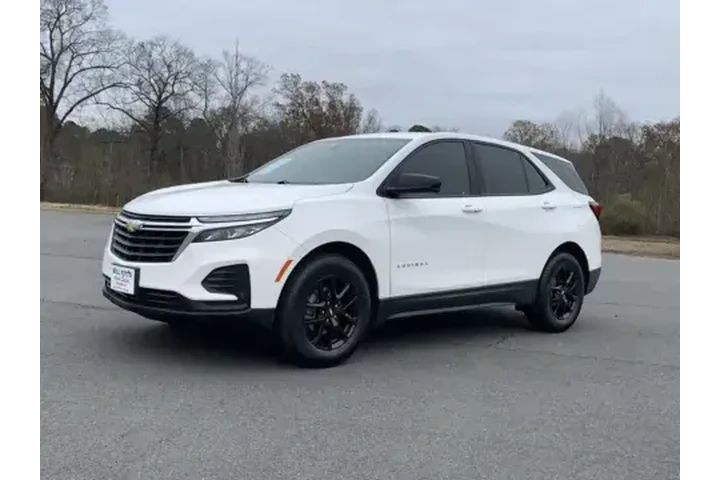 $21900 : 2022 EQUINOX LS image 4