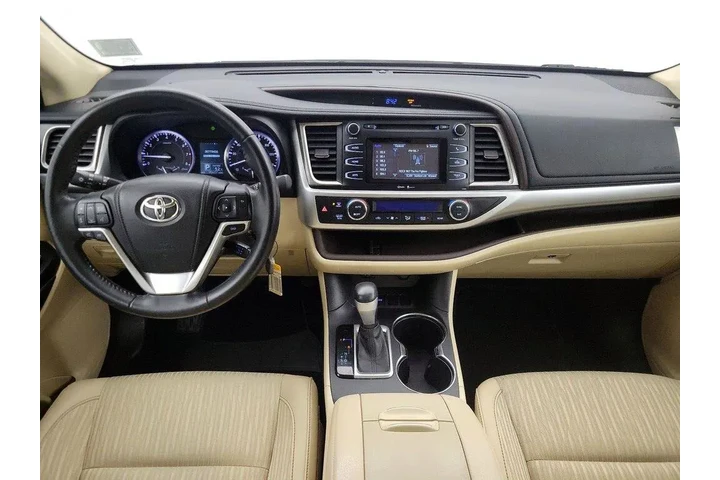 $18998 : Toyota Highlander 2015 LE 4d image 9