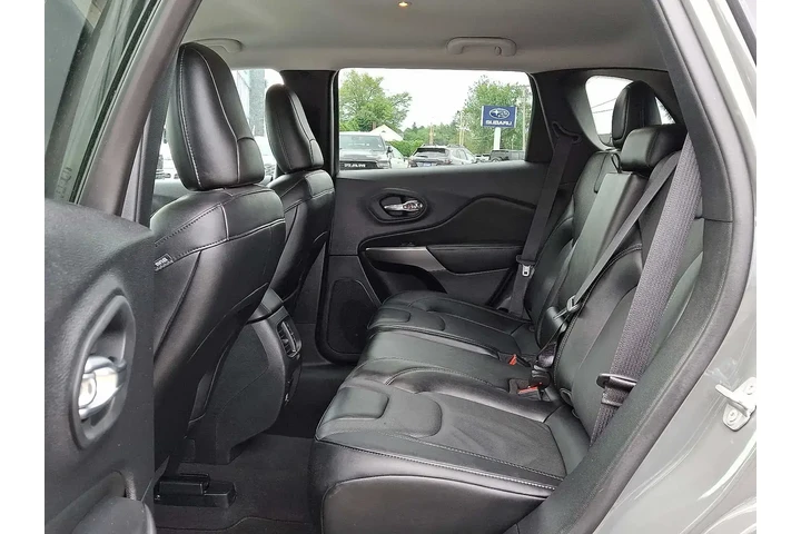 $22501 : Jeep Cherokee 2022 4x4 Latit image 10