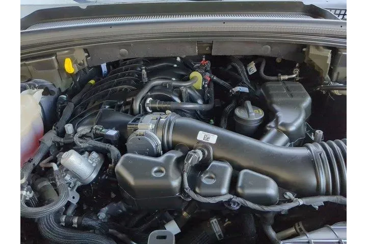 $24998 : Jeep Grand Cherokee L 2023 4 image 10