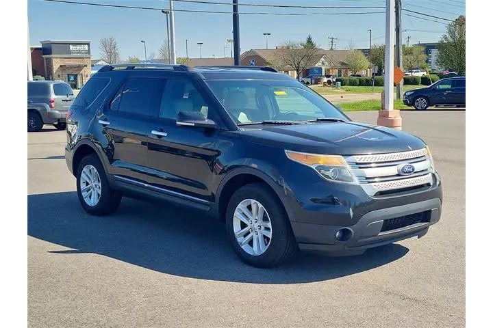 $4983 : Ford Explorer 2013 AWD XLT 4 image 7