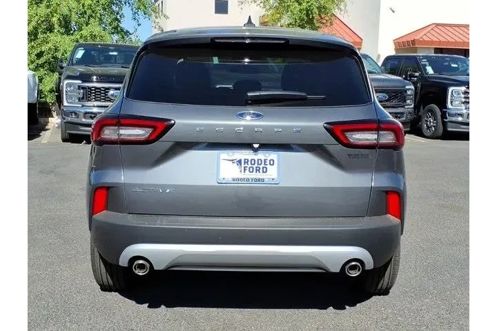$27900 : Ford Escape 2026 Active 4dr image 4