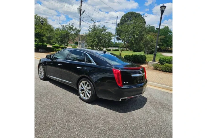 $5500 : 2014 XTS Luxury Collection image 5