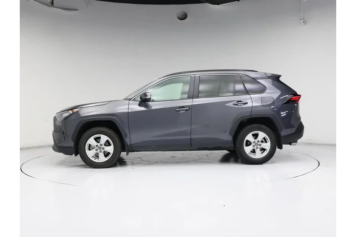 $26998 : Toyota RAV4 2021 AWD XLE 4dr image 3