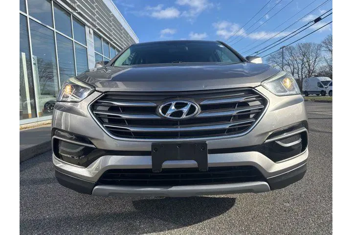 $14977 : Hyundai SANTA FE Sport 2017 image 2