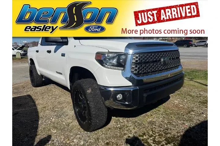 $39999 : Toyota Tundra 2019 4x4 SR5 4 image 1