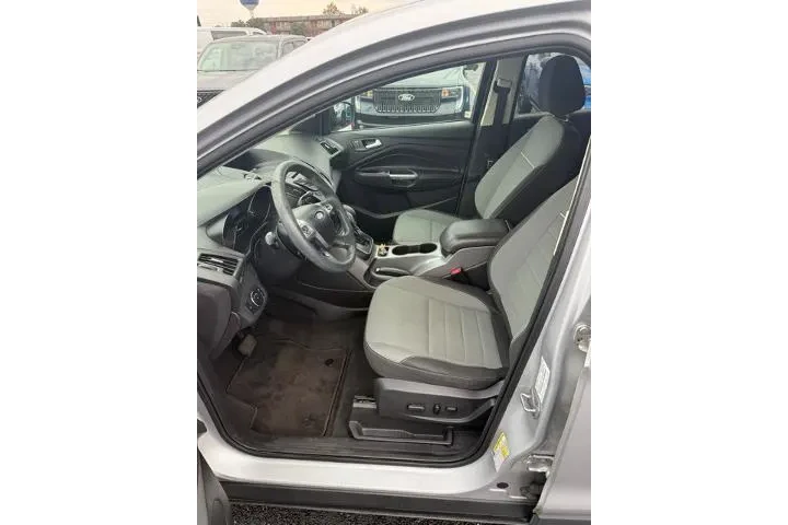 $10984 : Ford Escape 2014 SE 4dr SUV image 8