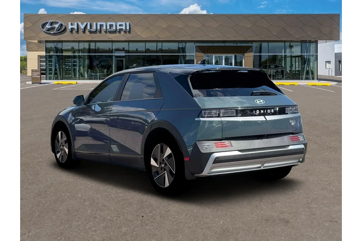 $35500 : Hyundai IONIQ 5 2026 SEL 4dr image 5