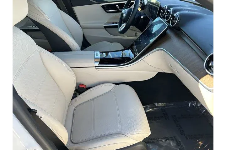 $29699 : Mercedes-Benz C-Class 2022 C image 9