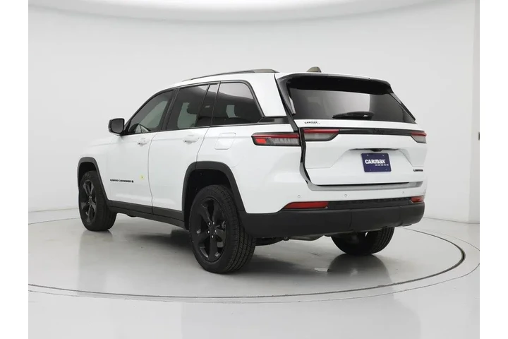 $28998 : Jeep Grand Cherokee 2023 4x2 image 2