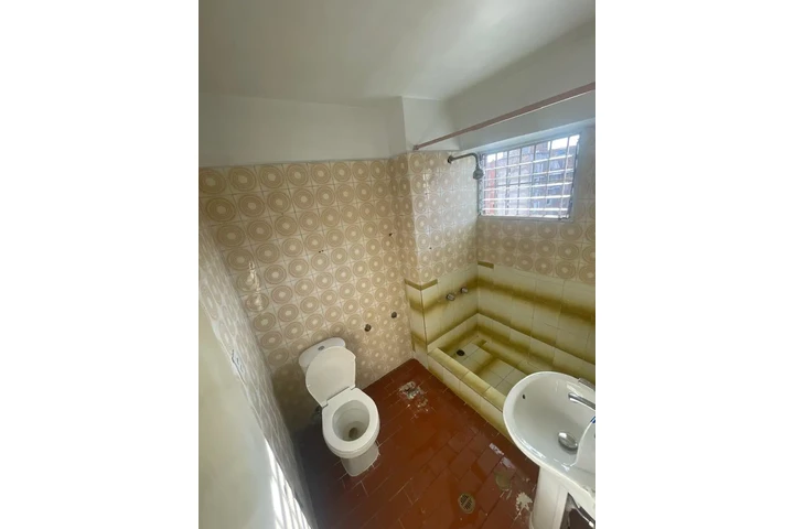 $500 : SE ALQUILA APARTAMENTO PARAISO image 7